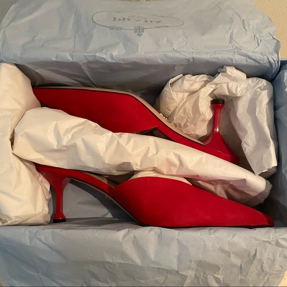 Prada Suede Pointy Toe Mule Red - Picture 11 of 13